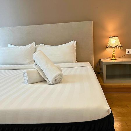 Luxe Suites At Platinum Klcc Kuala Lumpur Esterno foto