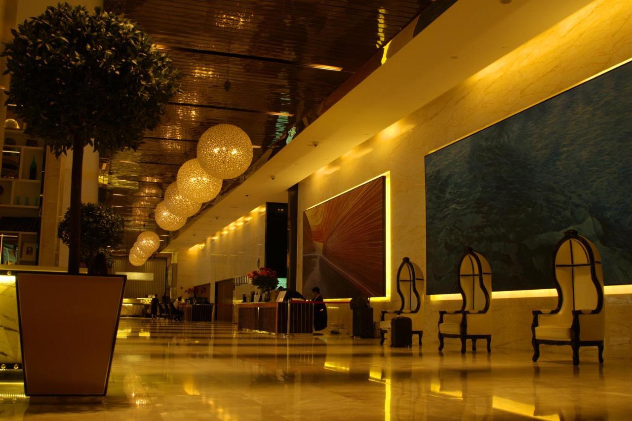 Luxe Suites At Platinum Klcc Kuala Lumpur Esterno foto